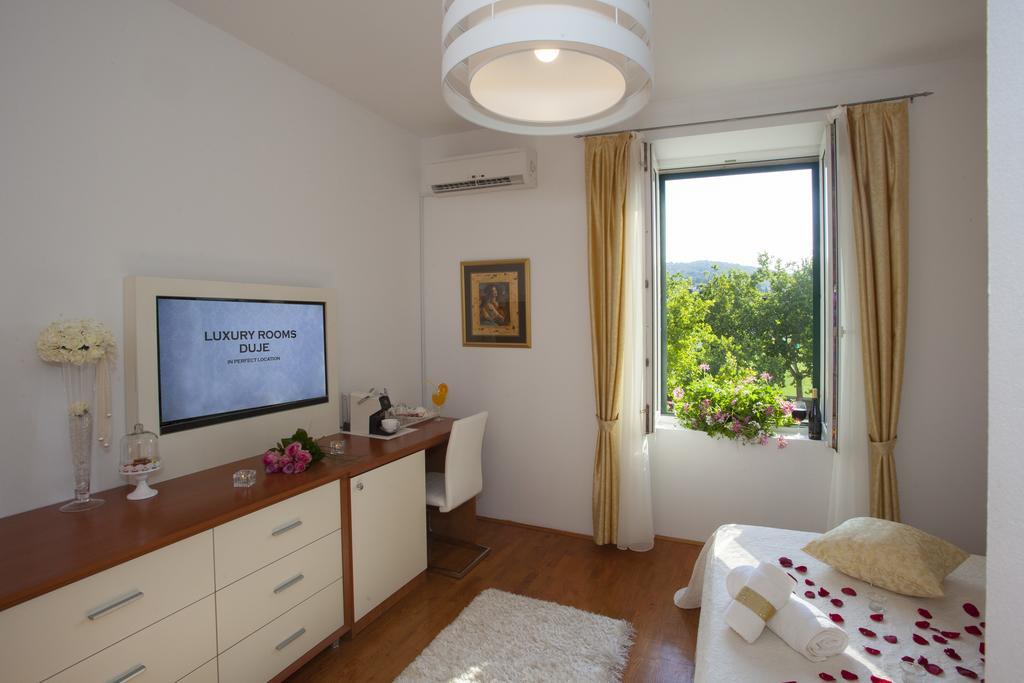 Luxury Rooms Duje Split Exterior foto