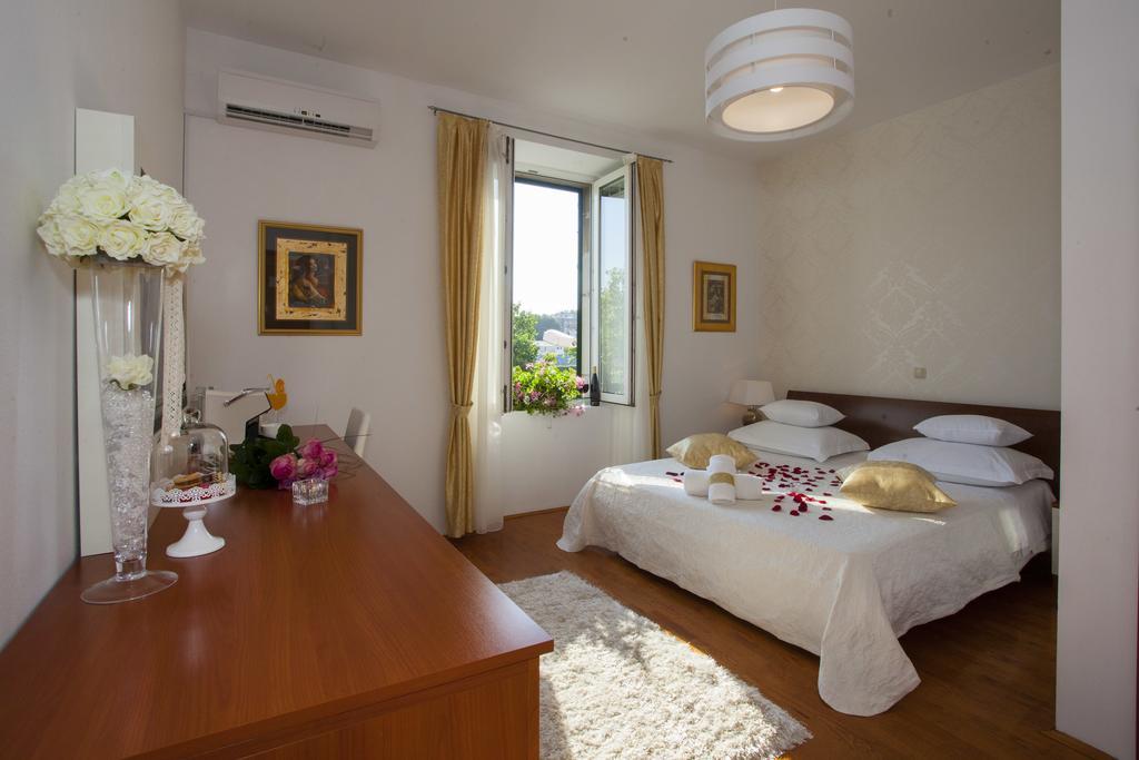 Luxury Rooms Duje Split Exterior foto